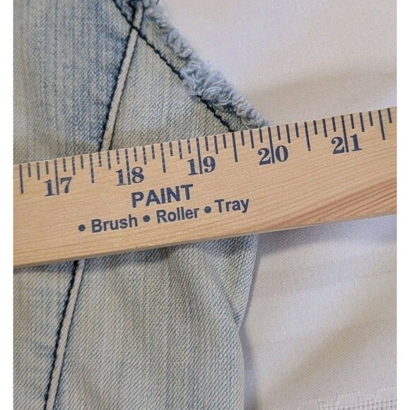 Vintage DAZL Denim Vest 1X Women’s Button-Up Washed Blue Jean Vest Plus Size 1X - Picture 6 of 7